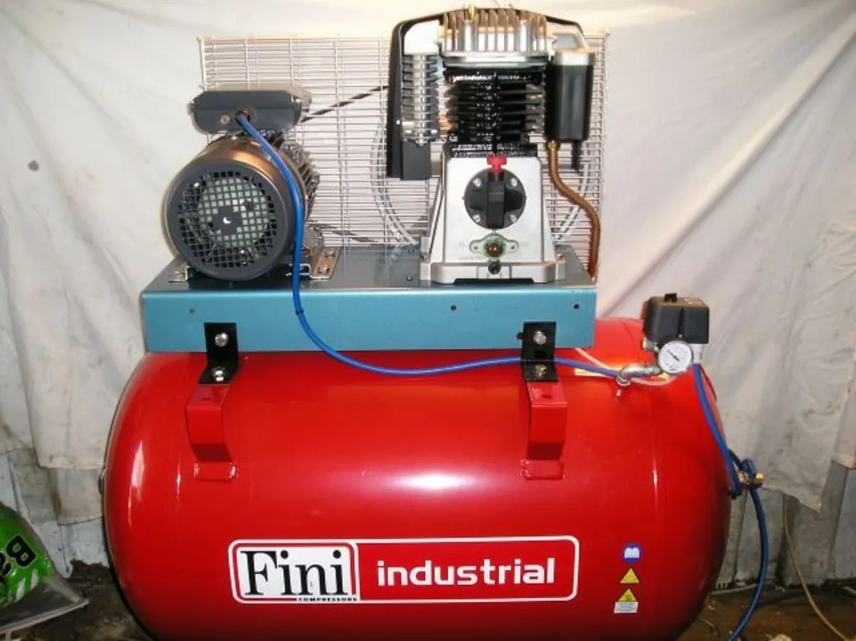Industrial Grade Air Compressor - Image 2