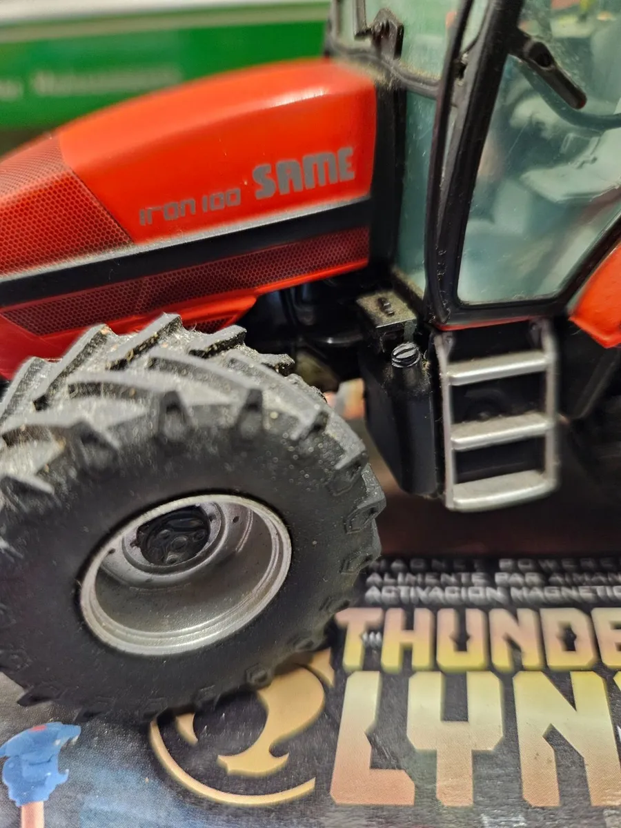 Britain's Siku Universal Hobbies Tractor - Image 2