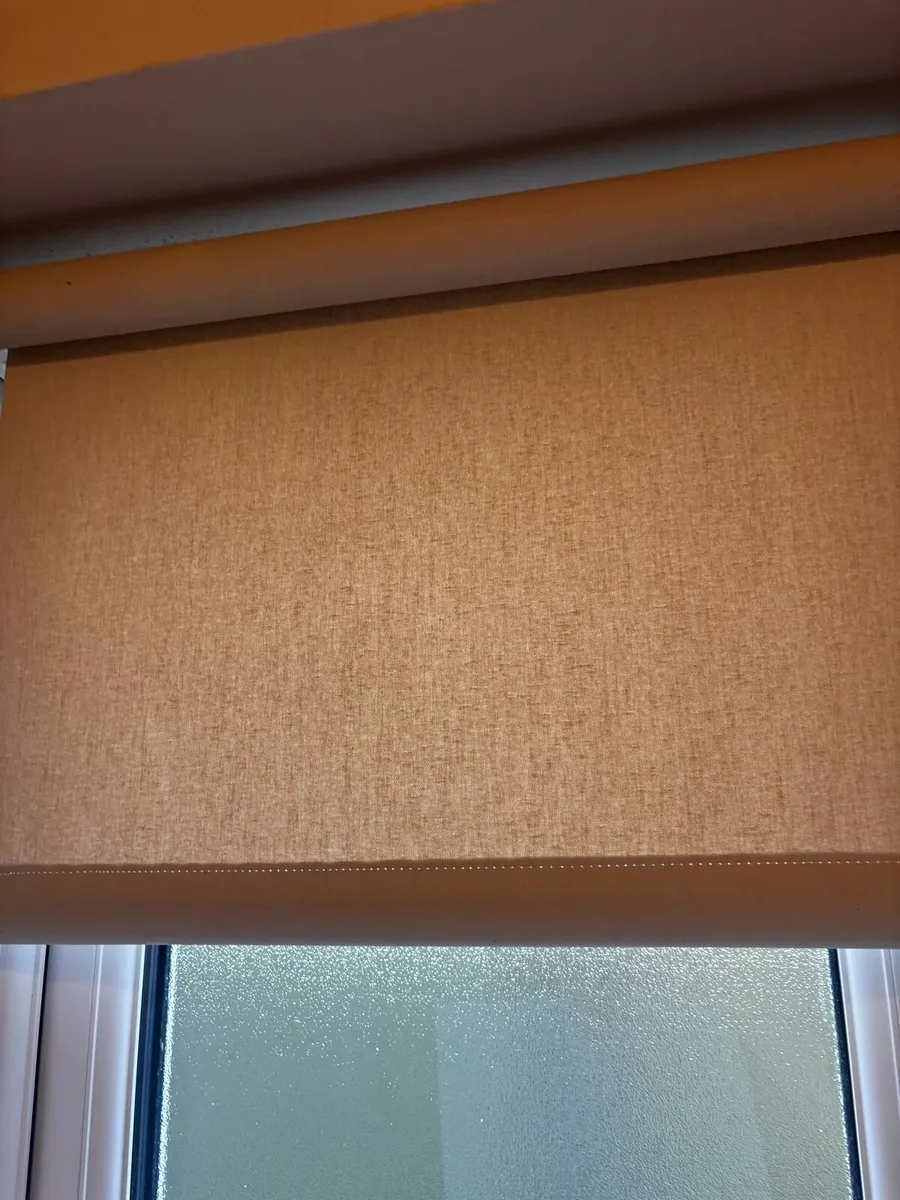 Roller blinds - Image 2