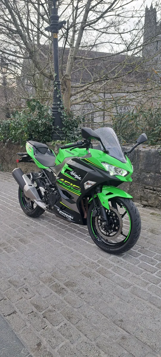 Ninja 400 - Image 1