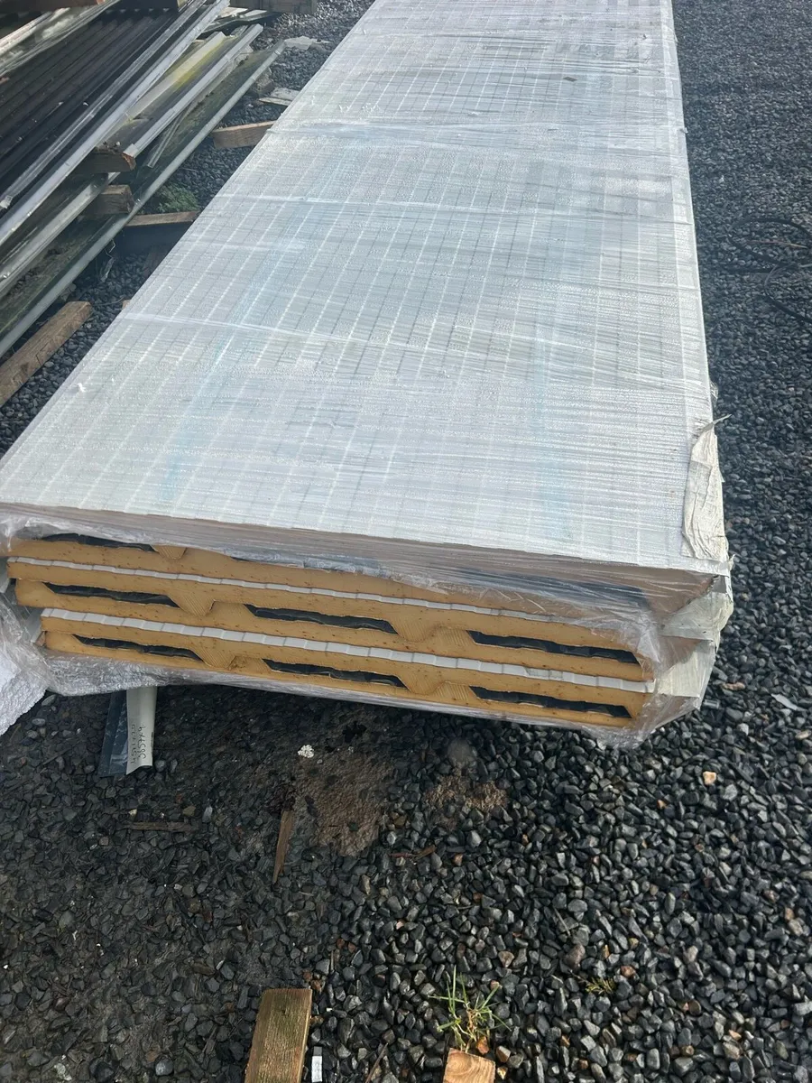 Insulated roof cladding - Image 2
