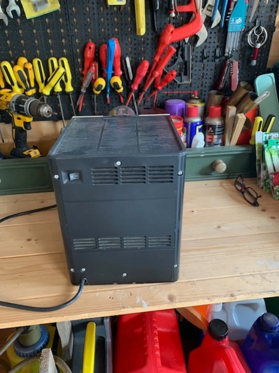 De Longhi Nesprsso Coffee Machine - Image 4