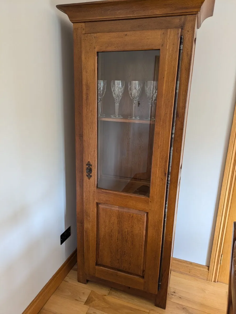 Dining Table - Image 2