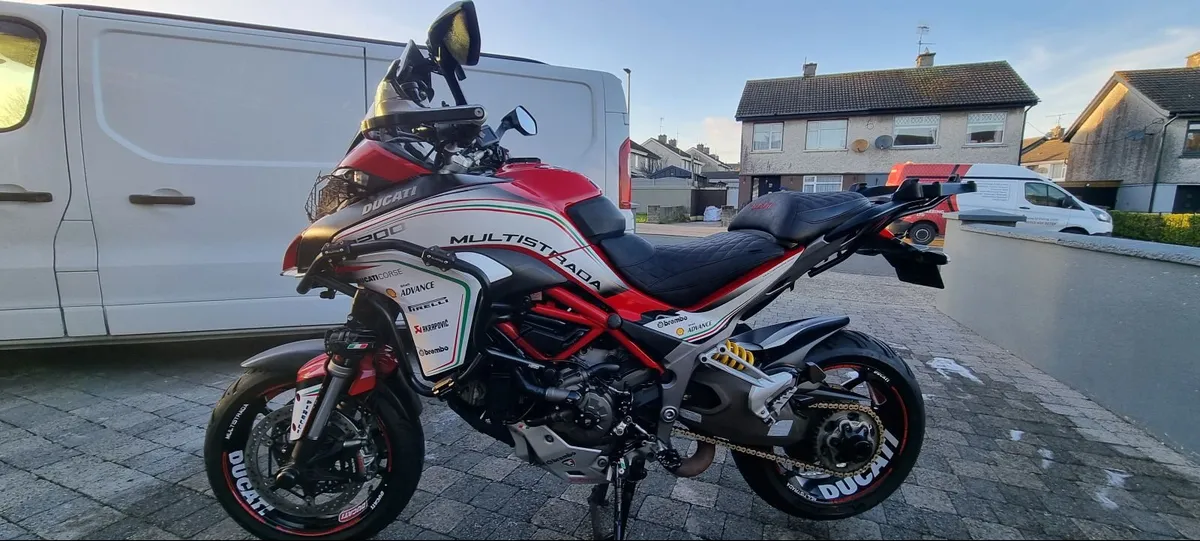 2016 DUCATI  MULTISTRADA 1200s dvt - Image 4