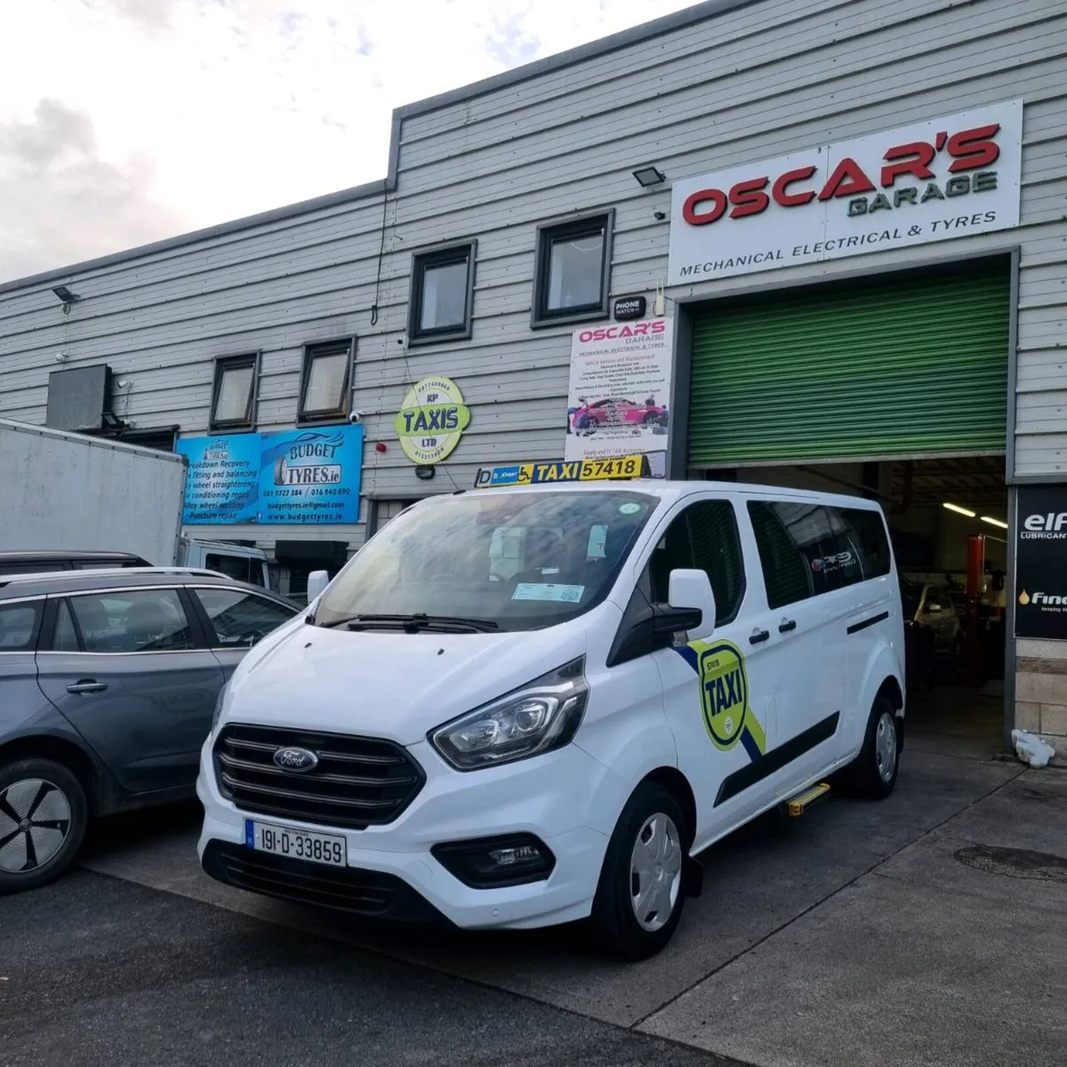 Taxi for rent automatic - Image 1