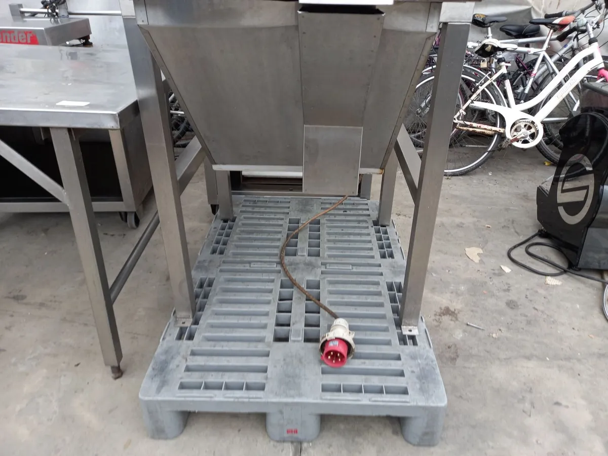 Online Auction Of A Dicer Machine & More! - Image 2
