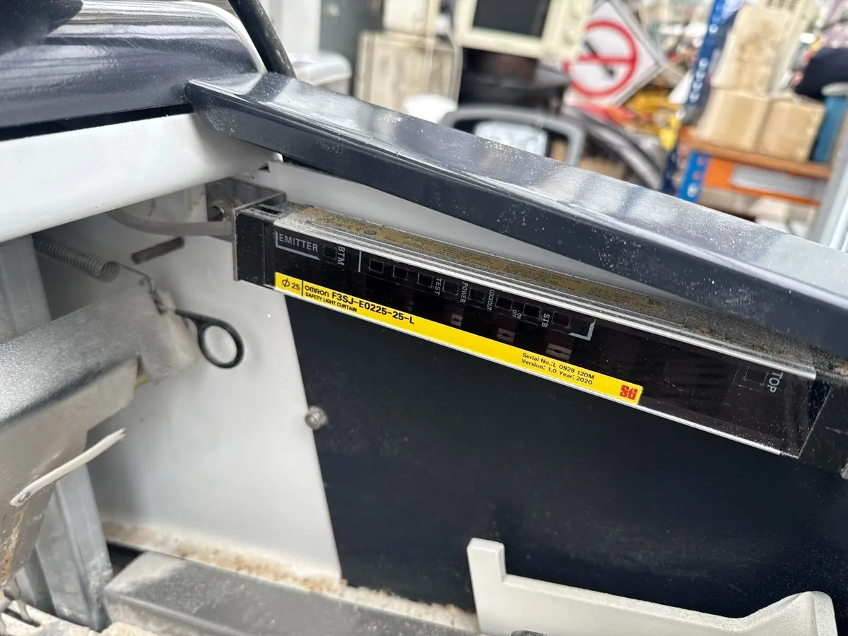 Online Auction Of A   Bread Slicer & More! - Image 4