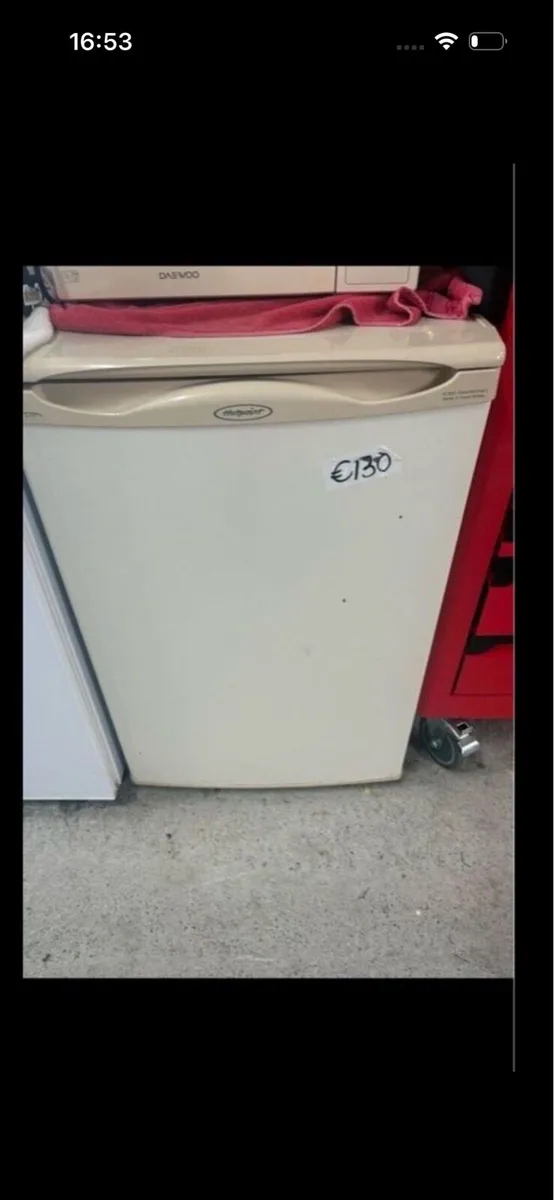 Under counter fridge - Image 1