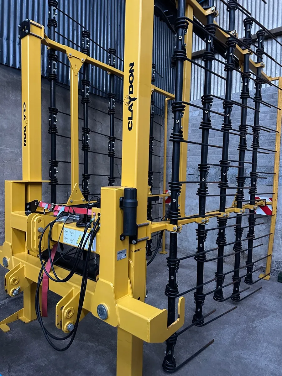 Claydon Straw Harrow / Rake, Stubble Rake - Image 4