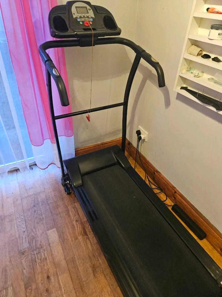 Treadmill - Image 1