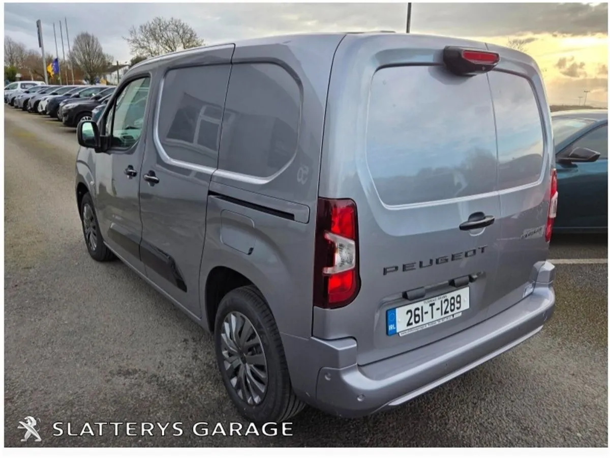 Peugeot Partner Partner professional premium - Image 4