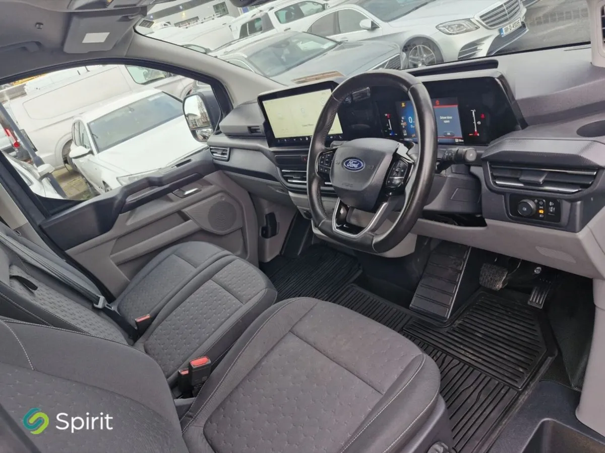 Ford Transit Custom TRANSIT CUSTOM 320 L LIMIT 2.0 - Image 4