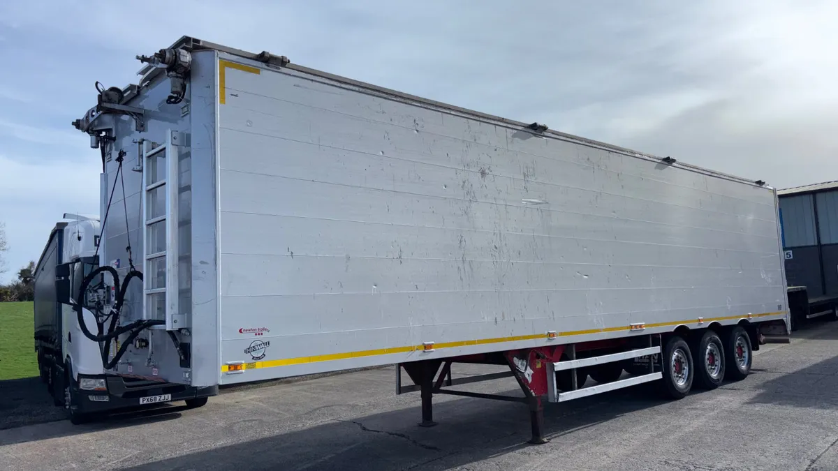 2014 Titan walking floor 50/50 hydraulic nets - Image 1