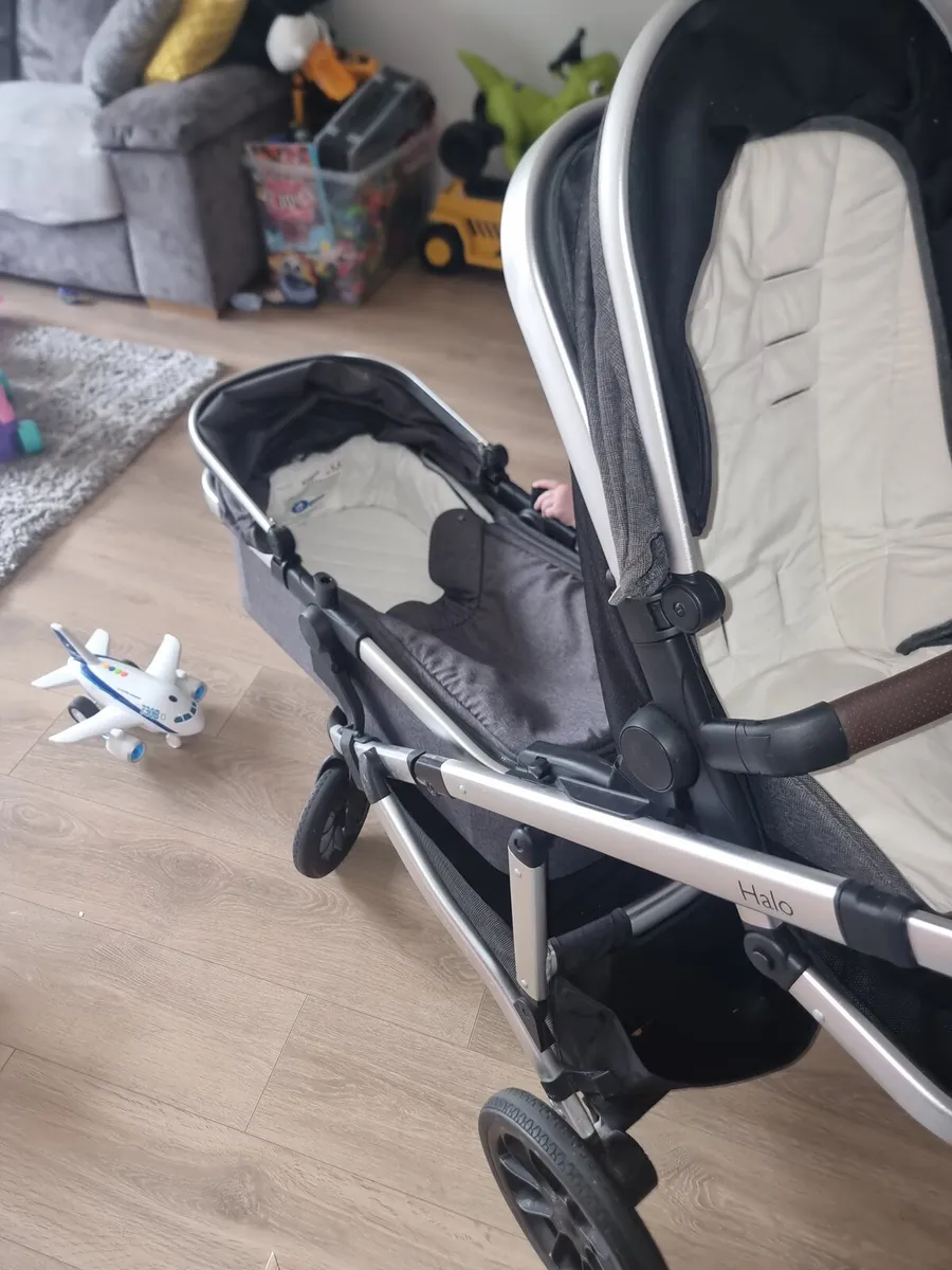 Double pram - Image 1