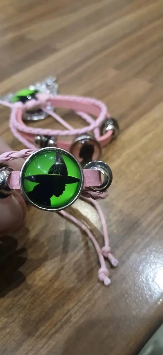 3 pieces of wicked jewellery - Image 4