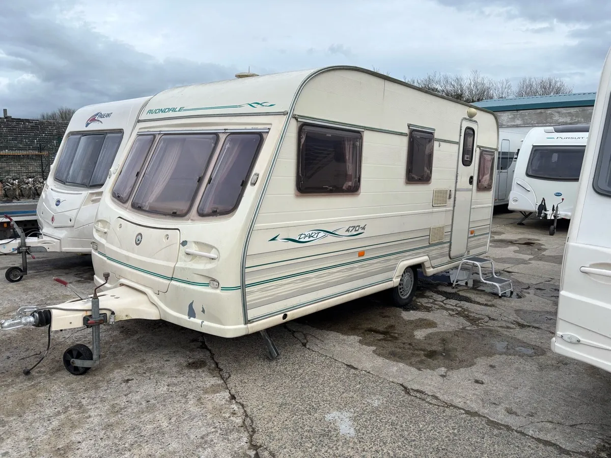 Avondale dart 4 berth caravan - Image 1