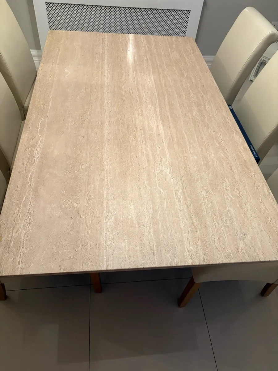 Stone kitchen table - Image 1