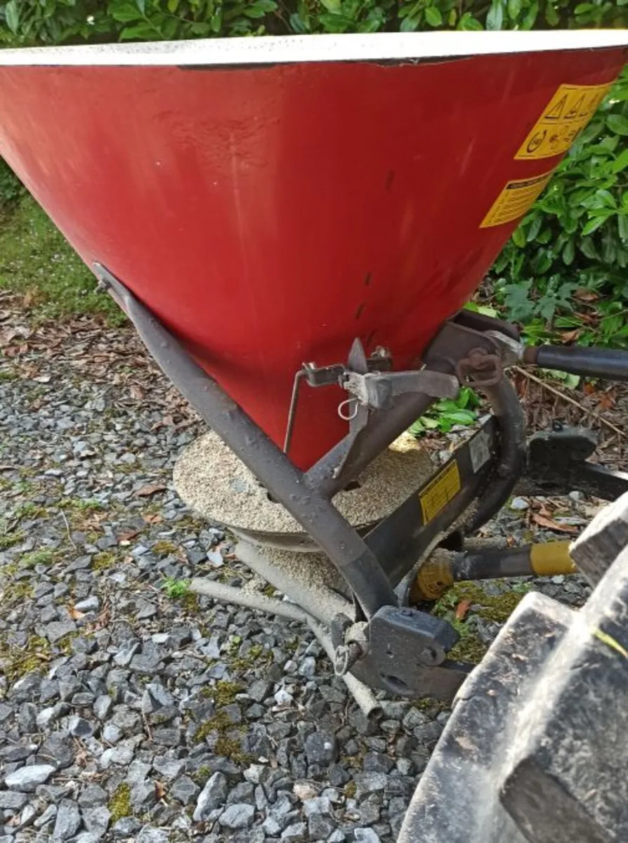 Fertilizer Spreader (Cavallo C503 N) - Image 2