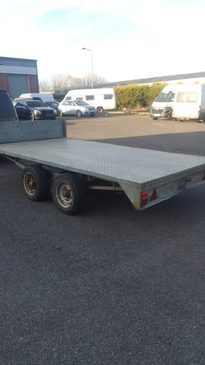 Flat bed trailer - Image 1
