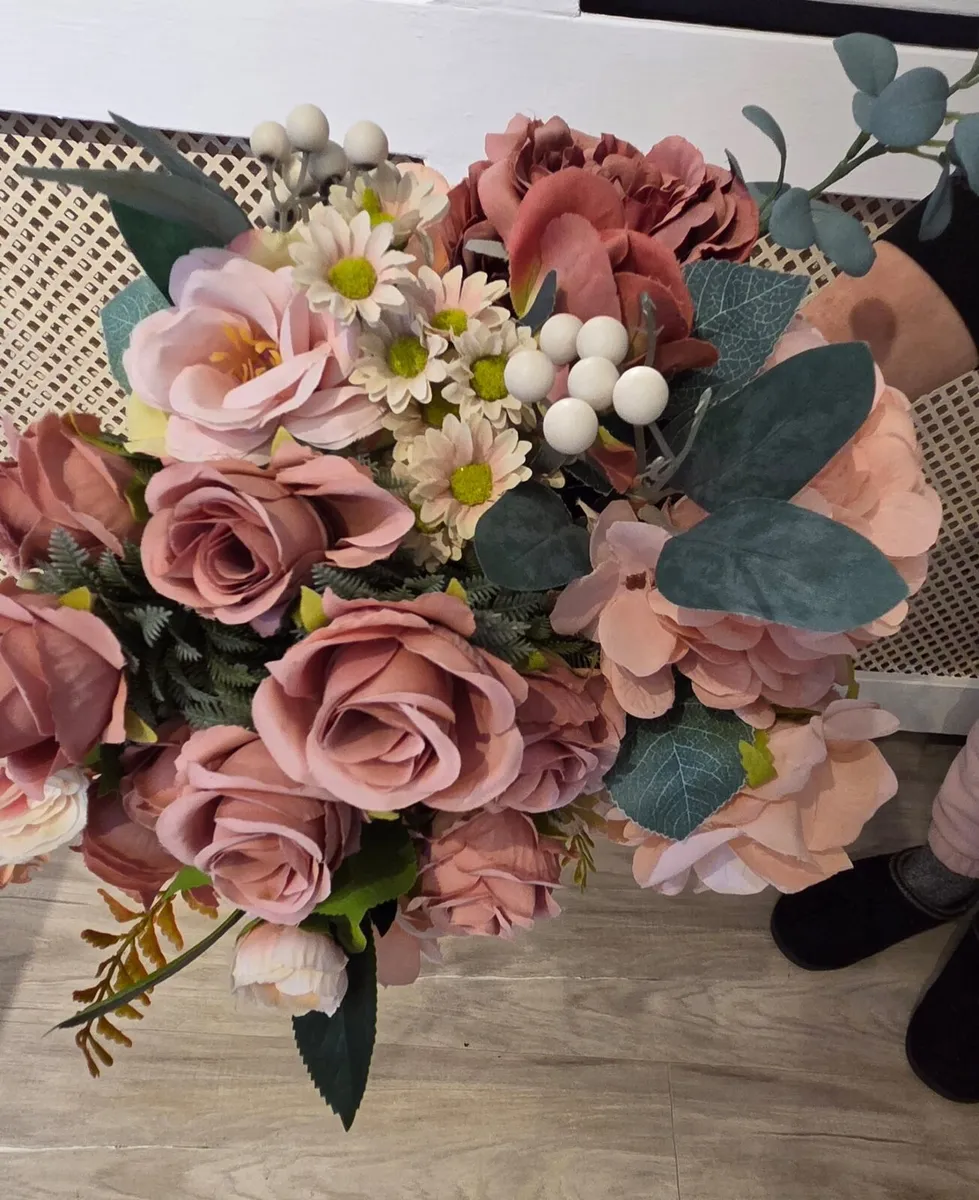 Bridal Bouquets - Image 1