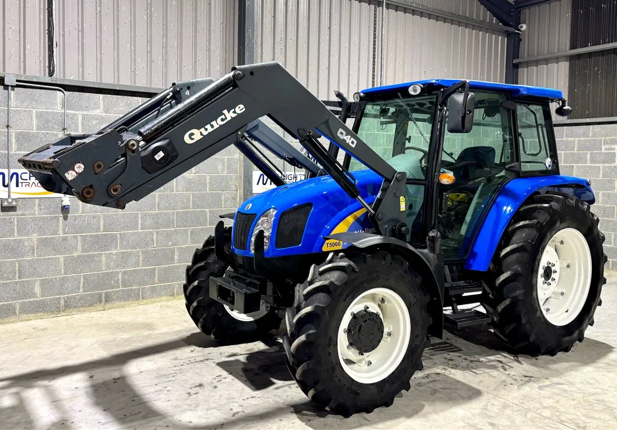 NEW HOLLAND T5060 c/w Quicke Q40 loader - Image 3