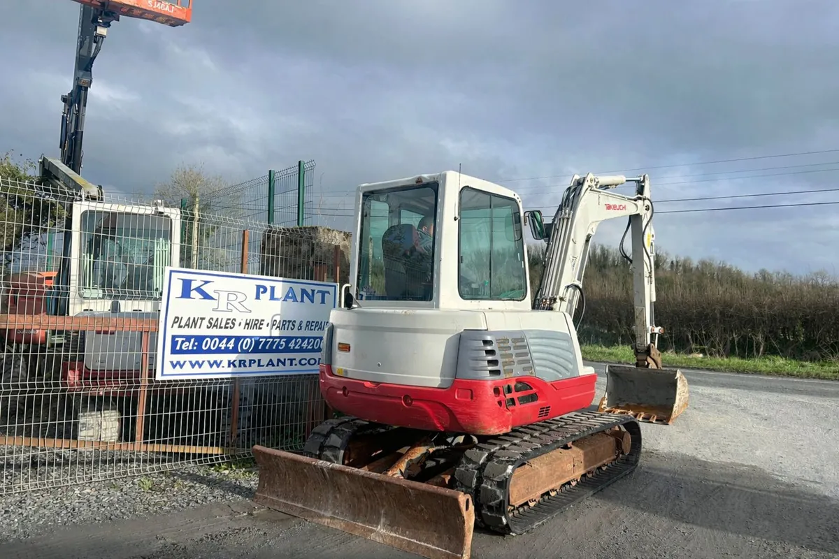 Takeuchi TB250 Year 2016 - Image 3