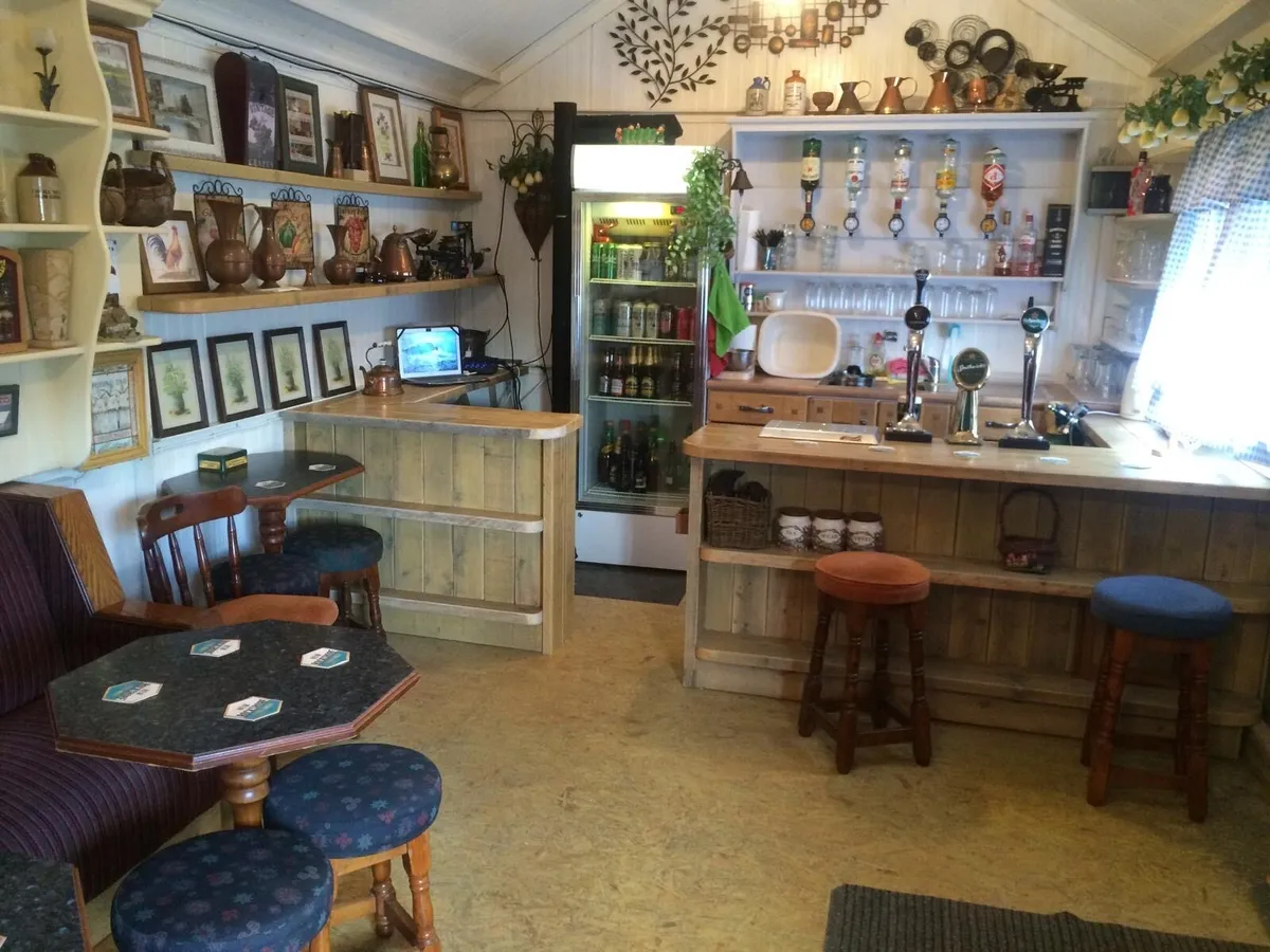 Home bar for sale - Image 1