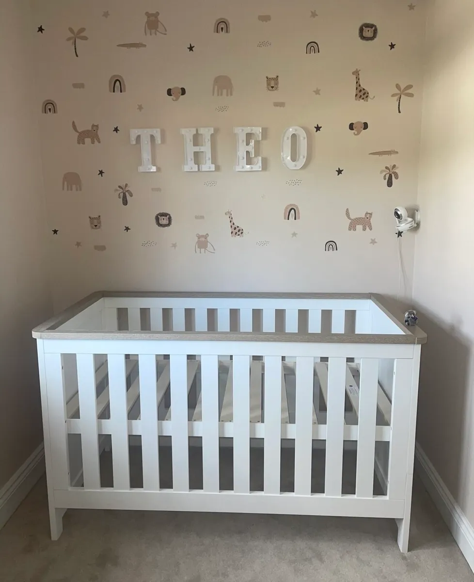 Tutti Bambini Verona Cot Bed RRP €430 - Image 1