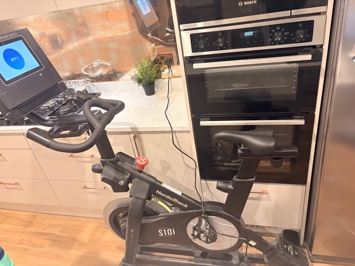 Nordic track spin bike - Image 1