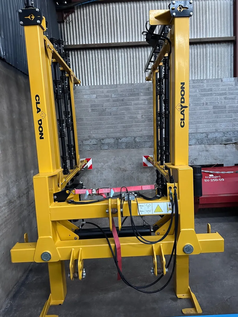 Claydon Straw Harrow / Rake, Stubble Rake - Image 4