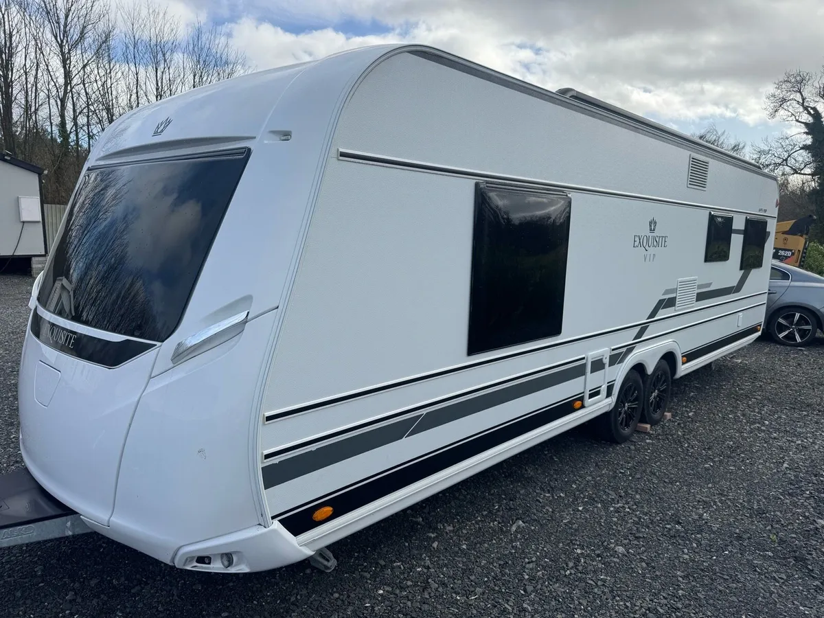 LMC 2024 vip 695 black edition - Image 2