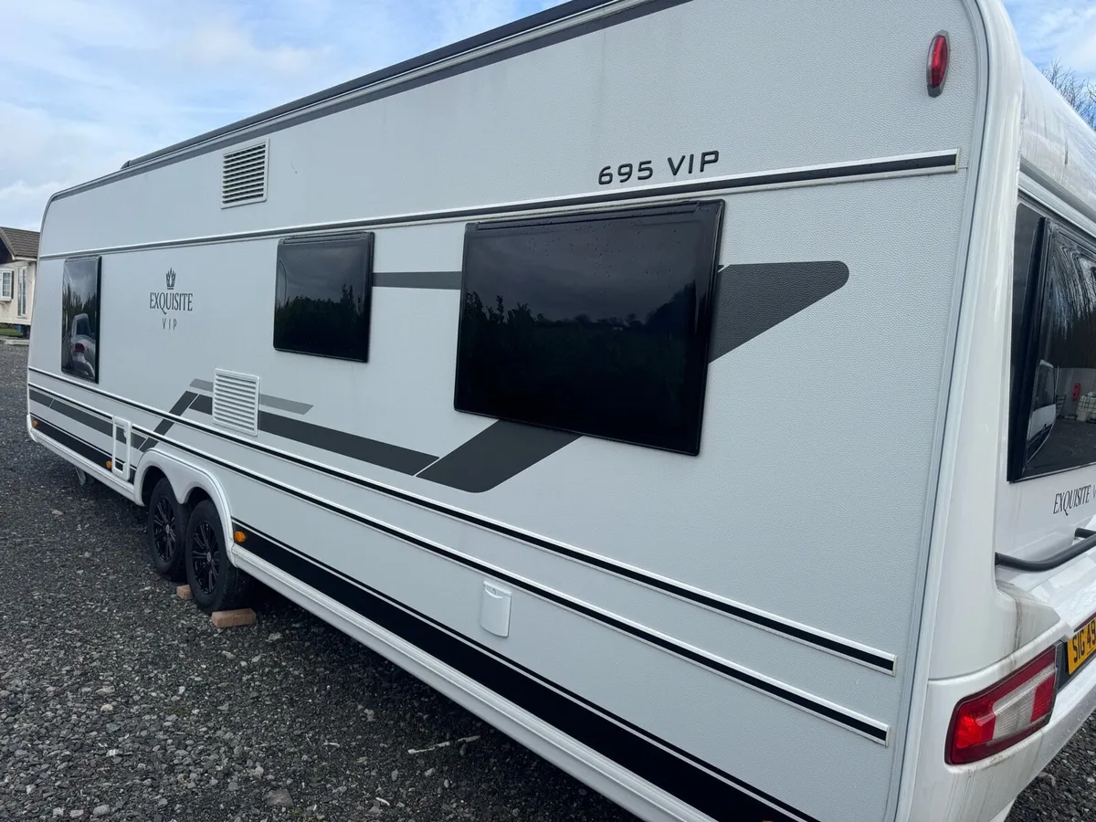 LMC 2024 vip 695 black edition - Image 3