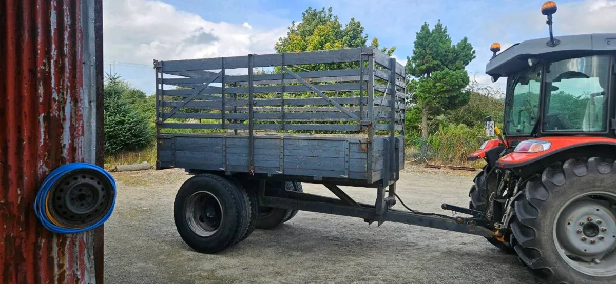 Turf trailer - Image 1