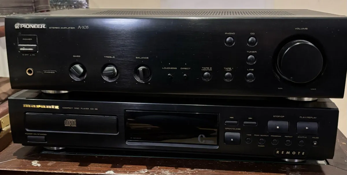 Marantz CD 38 and pioneer 105 amp - Image 1