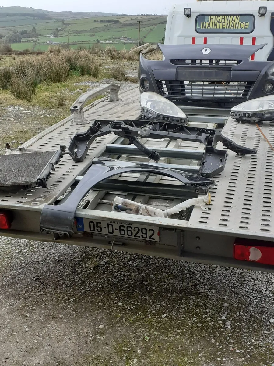 Renault clio (2010) 2 door 1.2 16v - Image 4