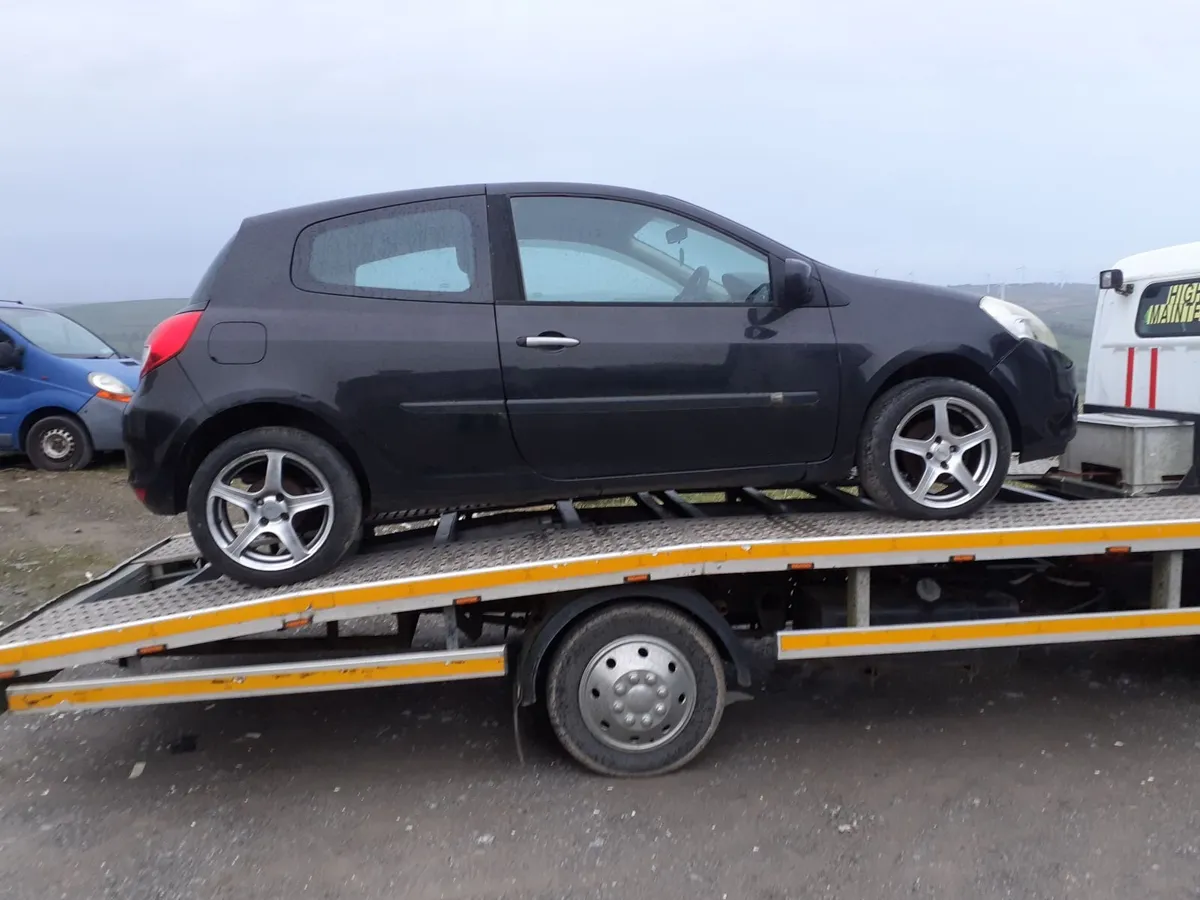 Renault clio (2010) 2 door 1.2 16v - Image 3