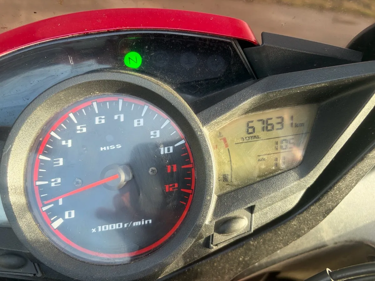 Honda vfr 1200f - Image 3