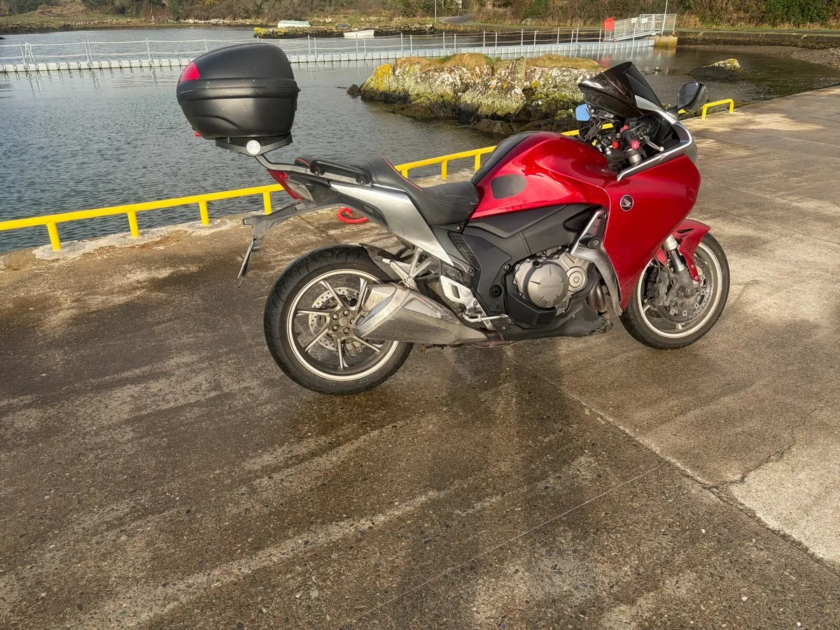 Honda vfr 1200f - Image 1