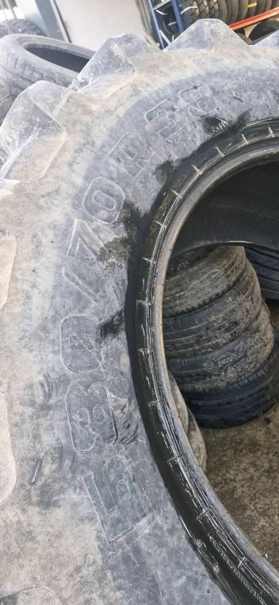 580/70r38 - Image 2