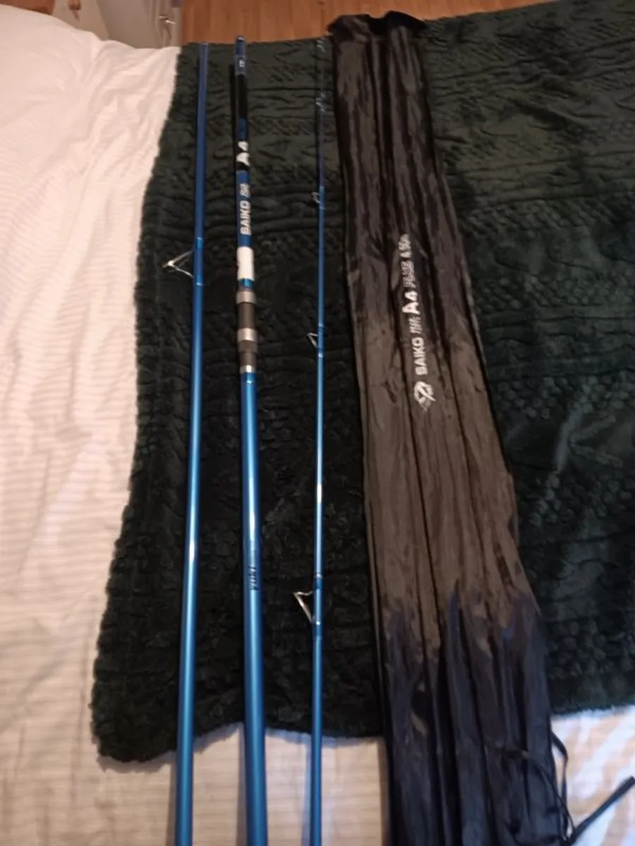 Beach rod and reel - Image 2