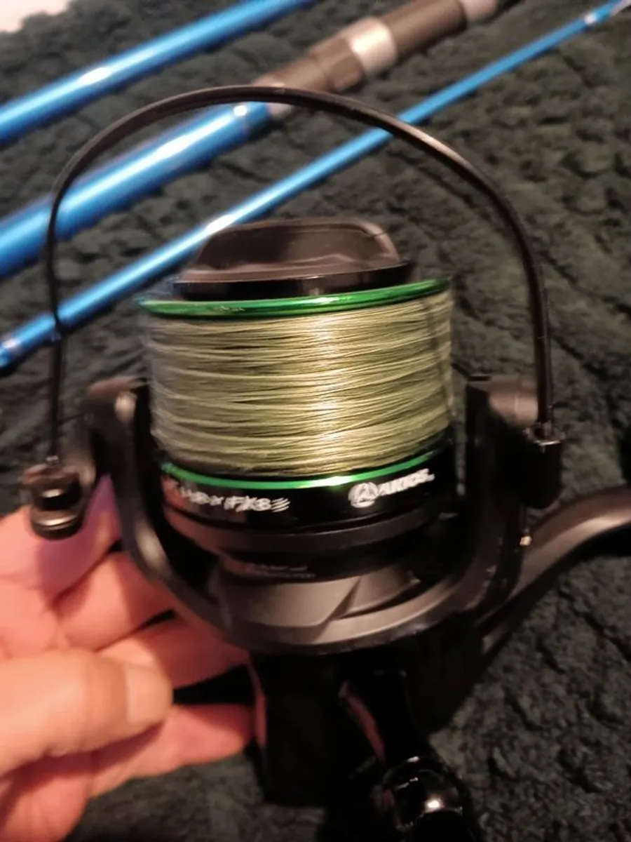 Beach rod and reel - Image 4