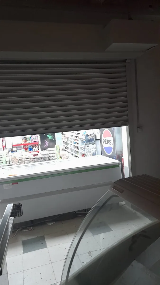 Electric roller shutter - Image 2