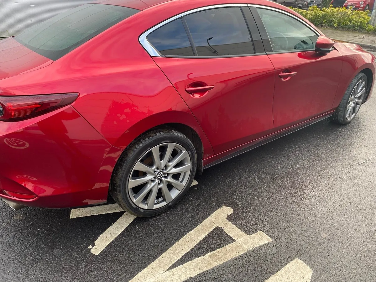 MAZDA 3 E-SKYACTIV - Image 3