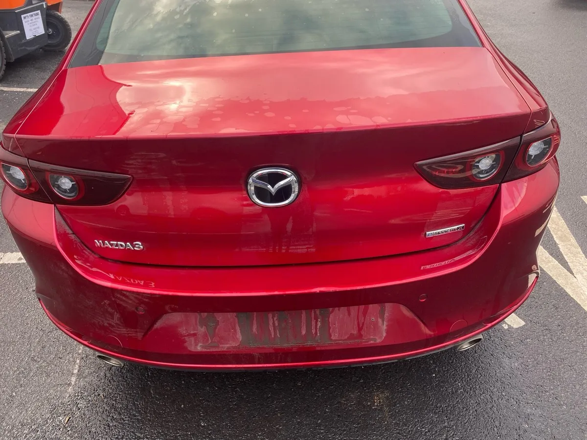 MAZDA 3 E-SKYACTIV - Image 4