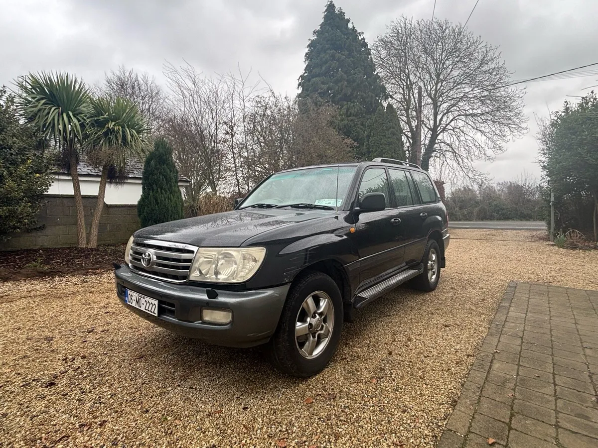 Toyota Land Cruiser  Amazon - Image 1