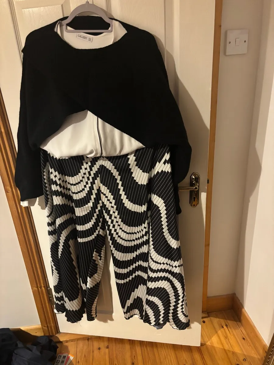 Outfit - Image 1