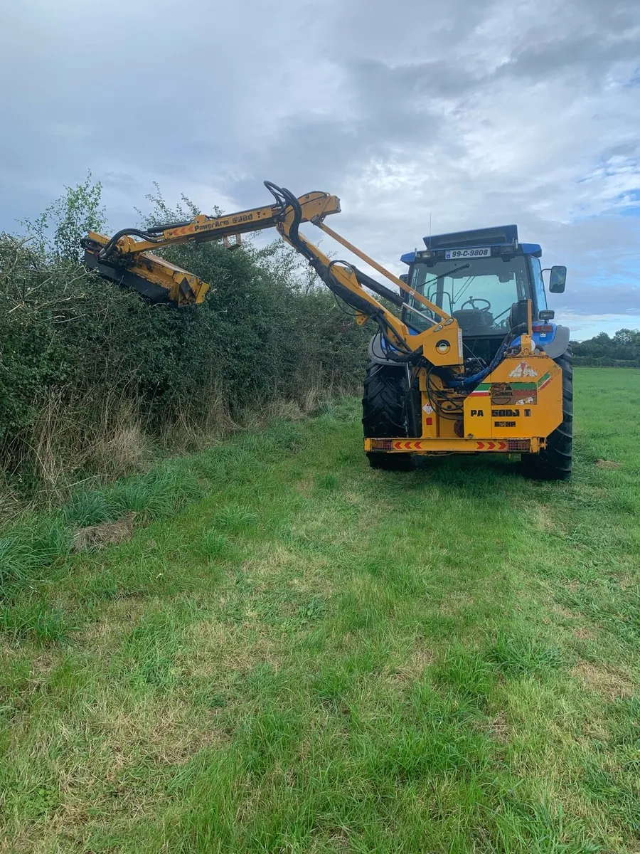 Mc Connel t5000 hedge cutter - Image 3