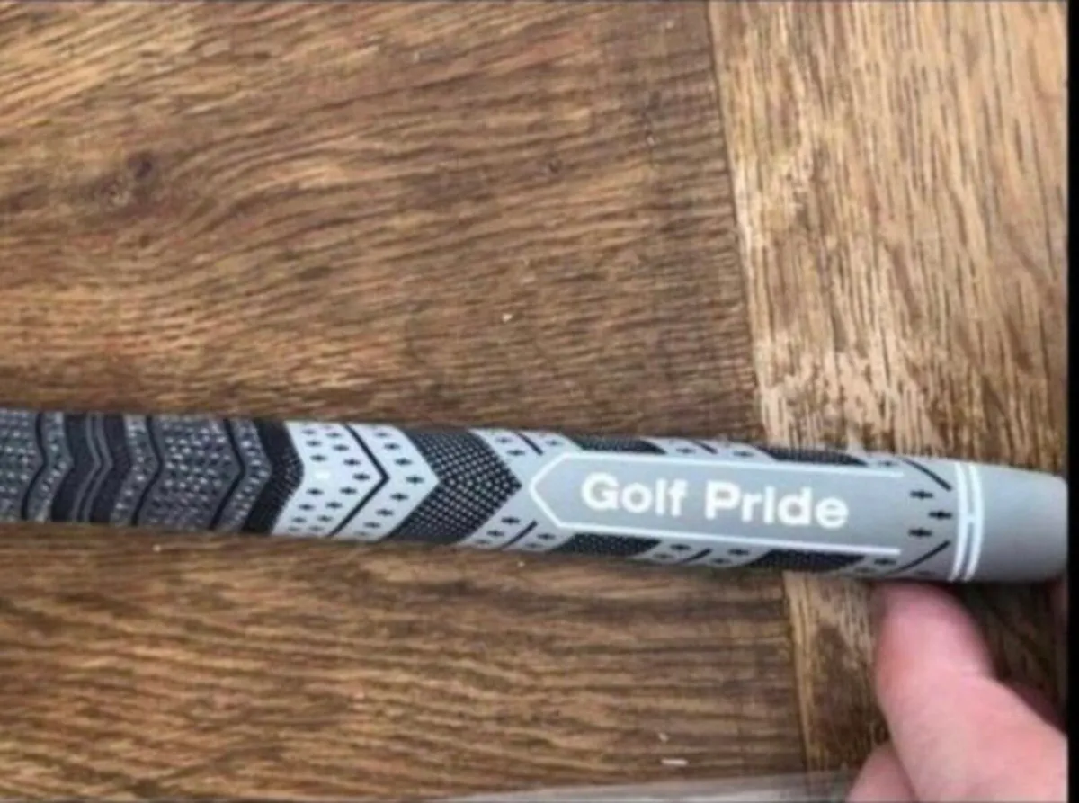 (10) MIDSIZE Golf Pride Grips - Image 4