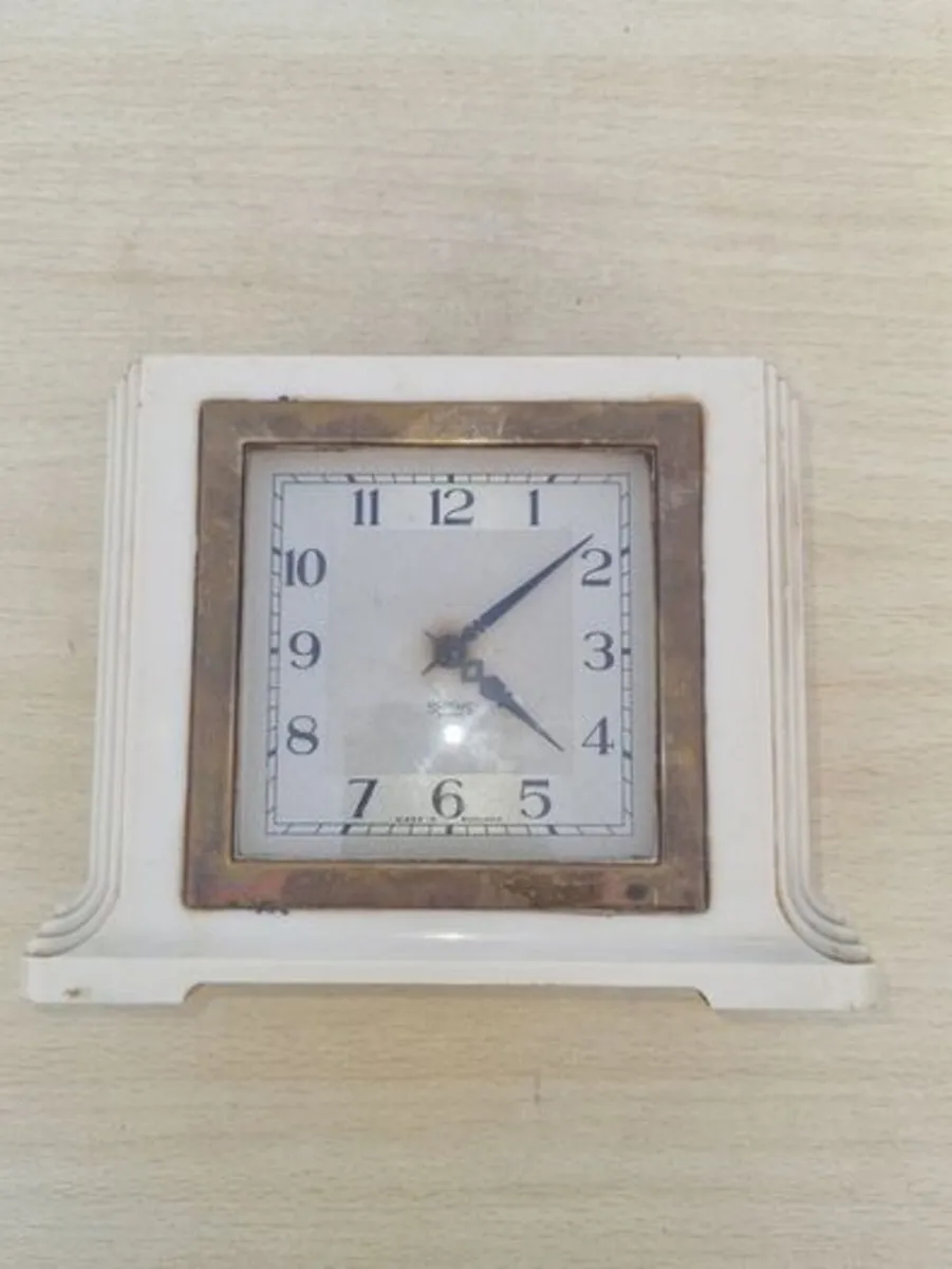Smiths Empire Art Deco Bakelite Mantel Clock - Image 4