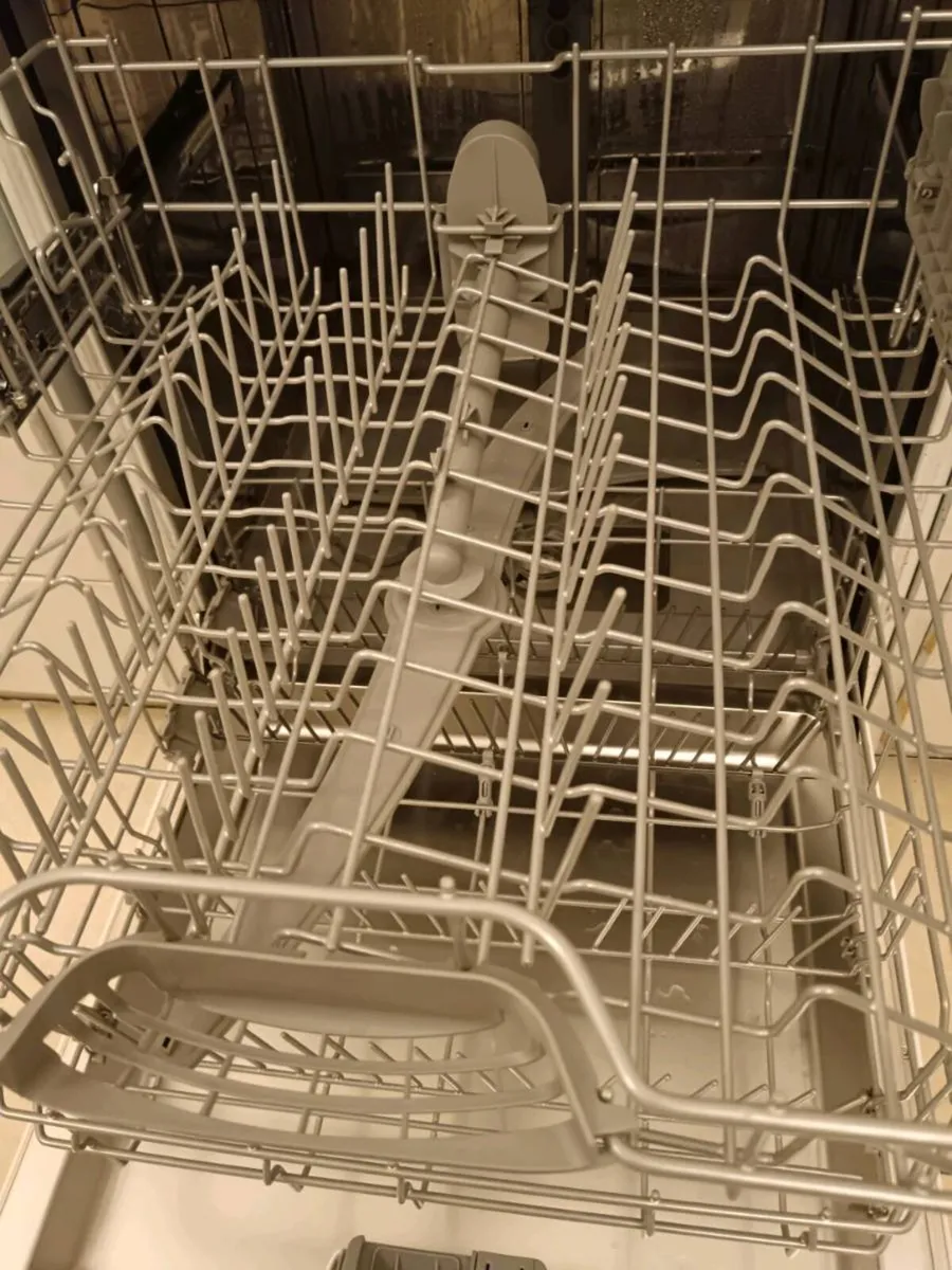 Bosh dishwasher - Image 4